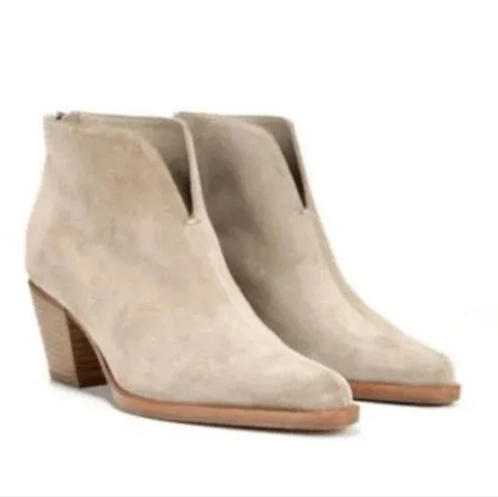 VINCE Havana Notch Bootie